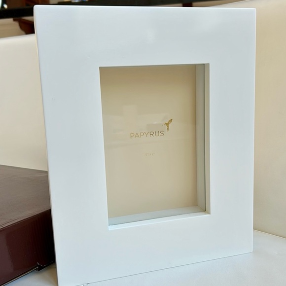 PAPYRUS 5”x7”  Lacquer White Picture Frame - Picture 3 of 7